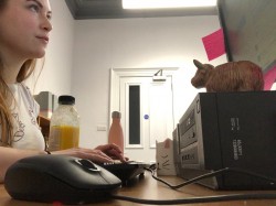 17:00 - At my desk I spend a lot of my research time responding to emails and taking care of administrative tasks I would have preferred to have taken care of earlier in the morning, so it is usually quite late in the evening when I finally get into a research and writing-groove.