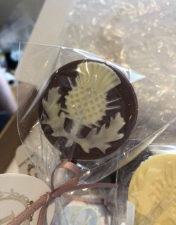 20:30 - After dinner I usually try to take care of some wedding planning duties, some of which are really enjoyable like trying chocolate for our guest-favours, and some are more straining, like budgeting for said guest-favours.