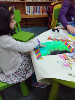 Off to the library for Inayah's arts and craft session.